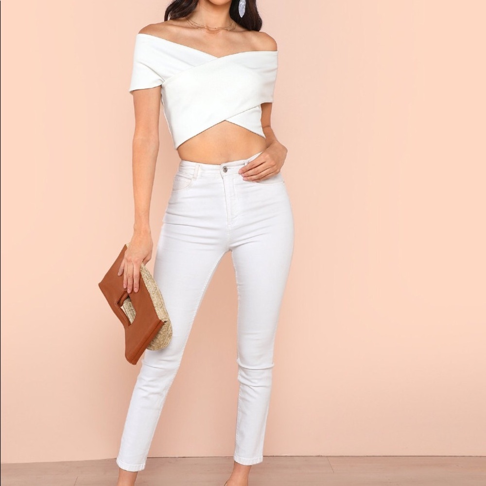 🆕Barton wrap Criss cross back zip top - Picture 3 of 7